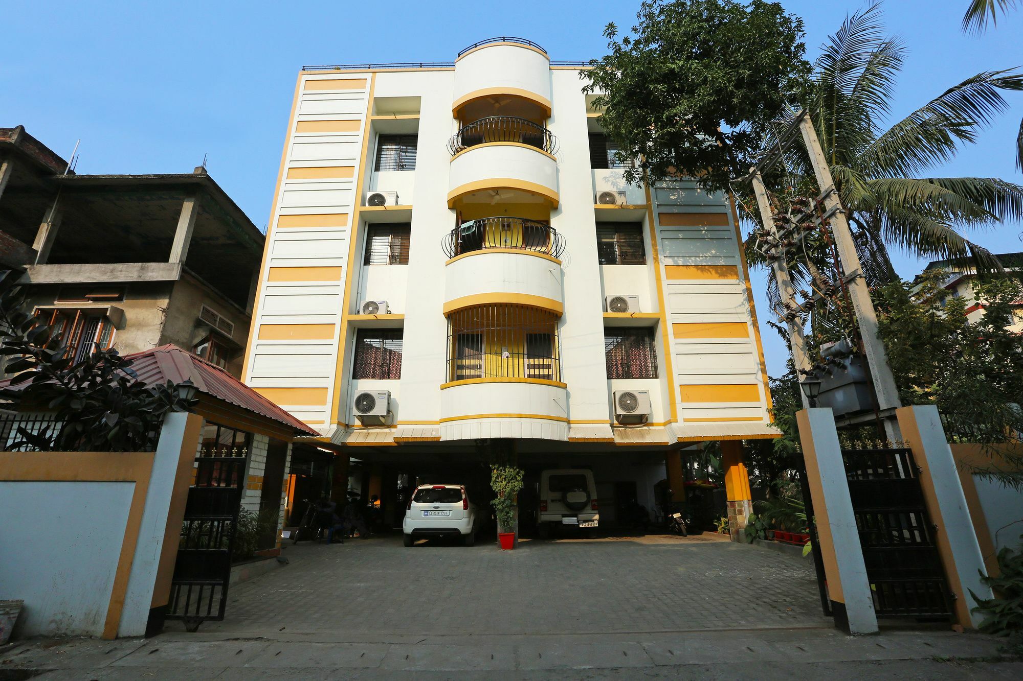 Treebo Umal Homestay Ganeshguri Гувахати Экстерьер фото